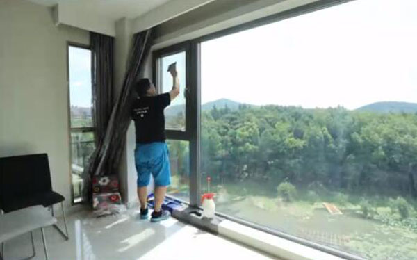 稀土隔热膜施工现场